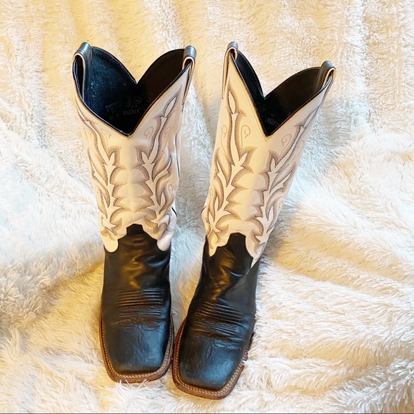 Justin Boots Other - Justin Western White & Black Cowboy Boot Size 8.5